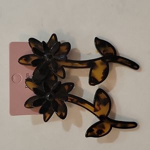 Flower earrings
